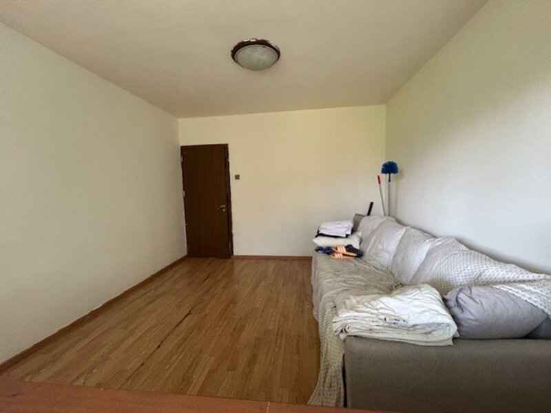 Titan Diham Ivan's stradal bloc reabilitat ap 2 camere decomandat 5 min M