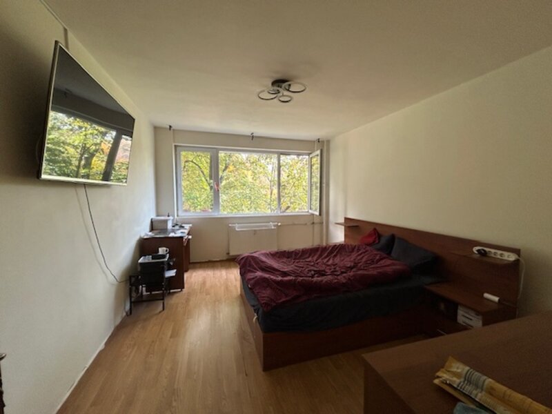 Titan Diham Ivan's stradal bloc reabilitat ap 2 camere decomandat 5 min M