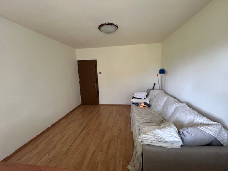 Titan Diham Ivan's stradal bloc reabilitat ap 2 camere decomandat 5 min M